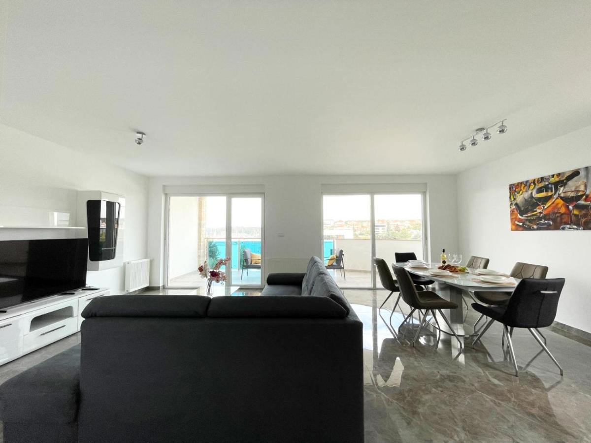 Seascape Deluxe Residence Пиешчана Увала Екстериор снимка