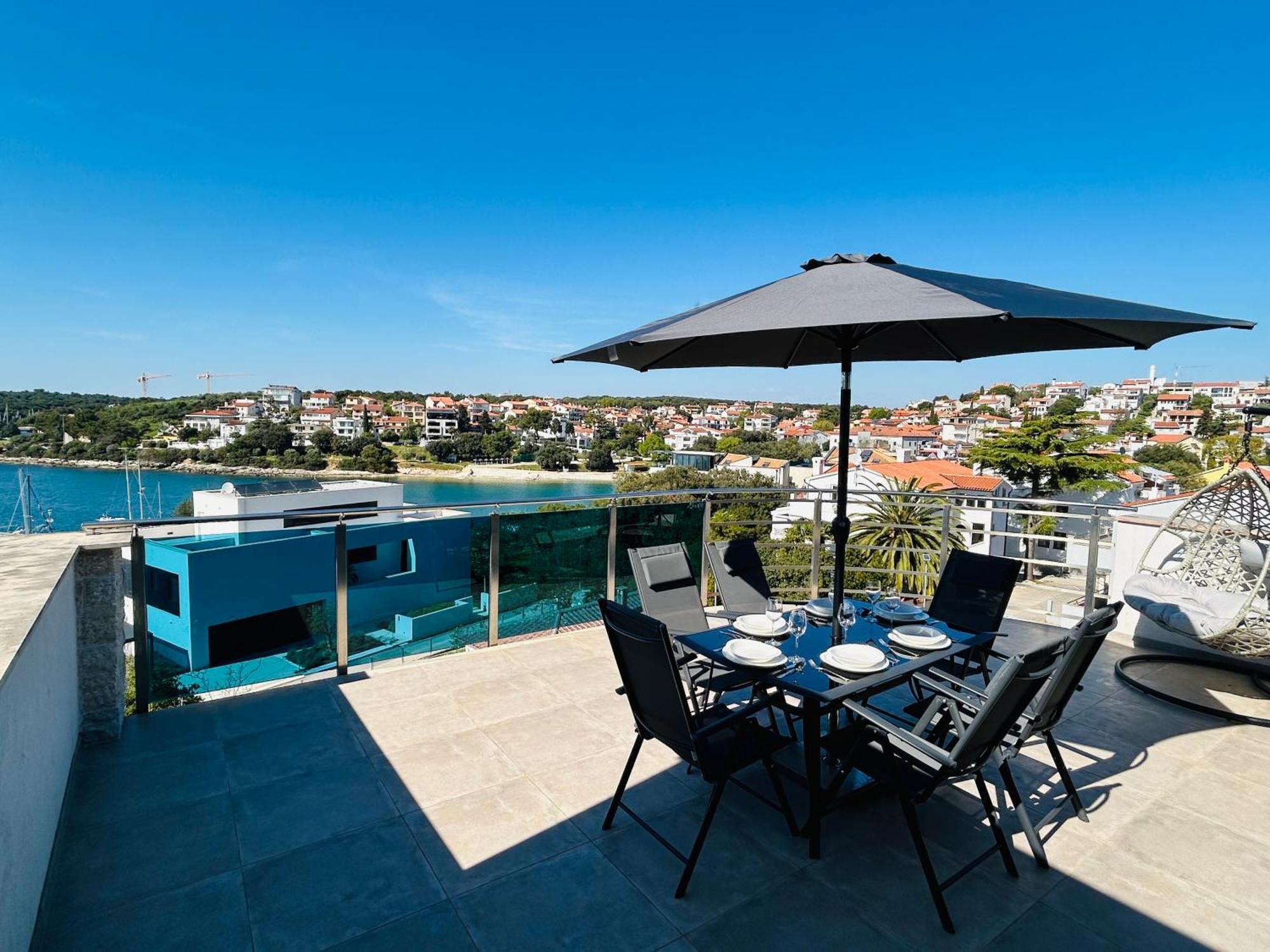 Seascape Deluxe Residence Пиешчана Увала Екстериор снимка